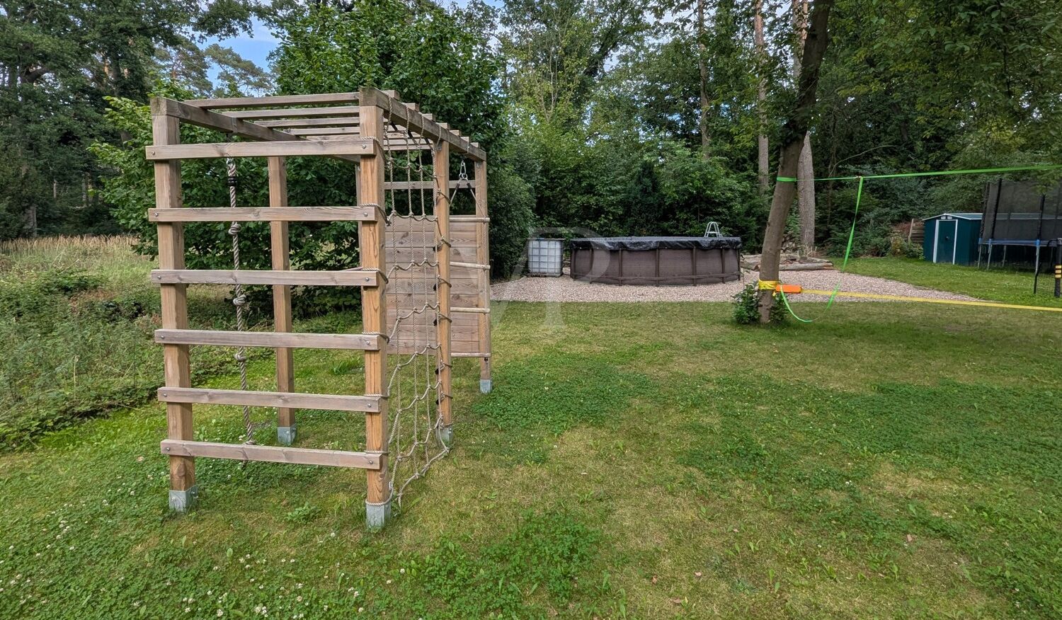 Freizeit - Spiel und Platz