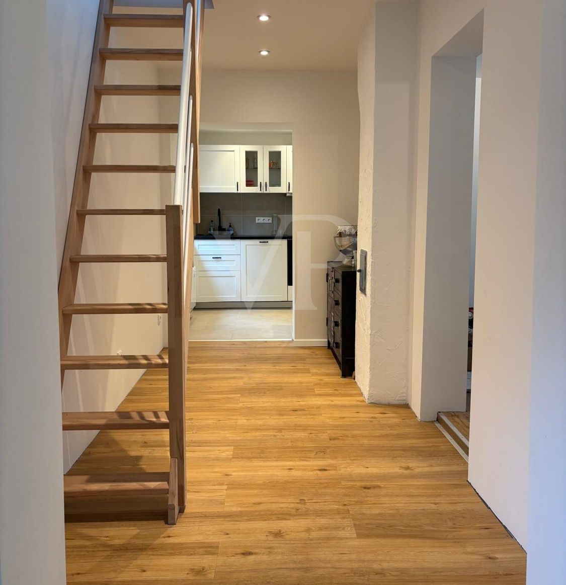 Flur mit Treppe