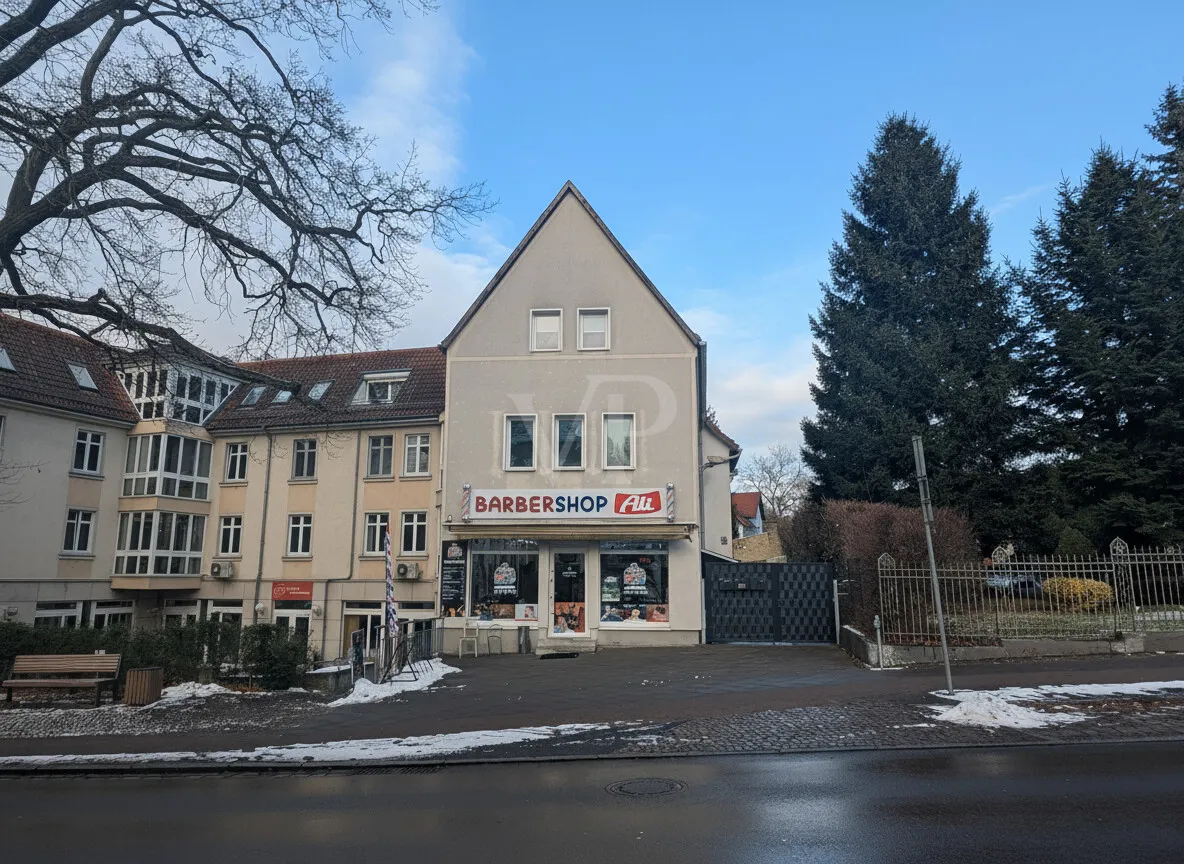 Straßenansicht