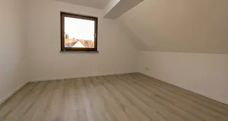 von_poll_real_estate_property_VPI25116020-M_image_20