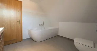 von_poll_real_estate_property_VPI25116020-M_image_24