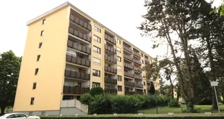 von_poll_real_estate_property_25118033_image_0