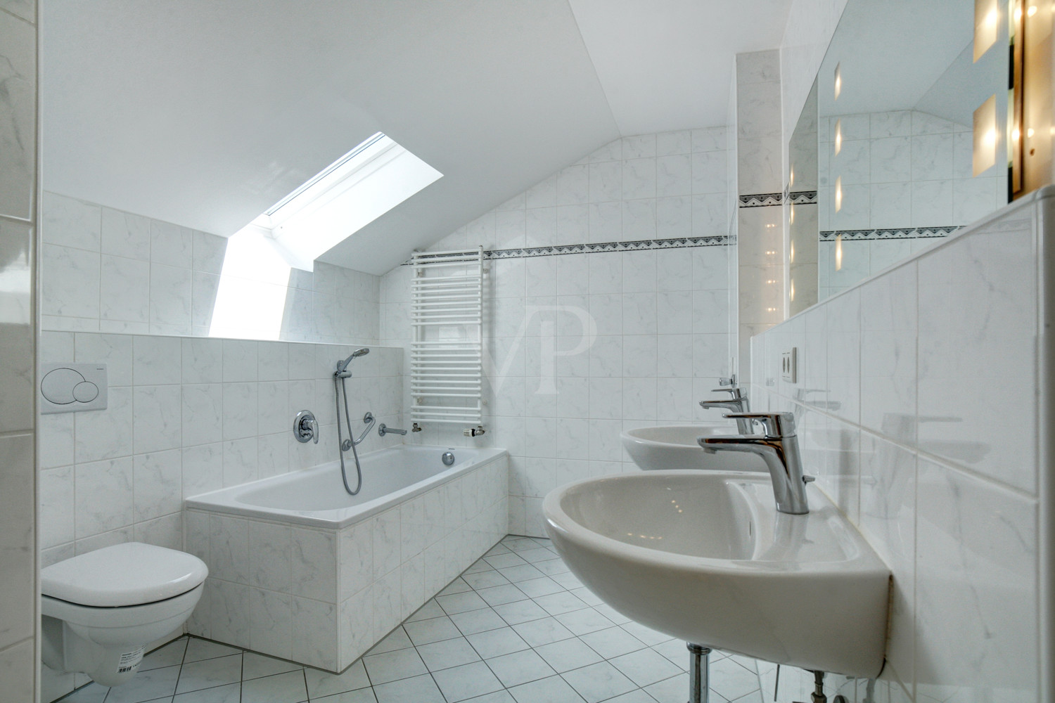 Badezimmer 2. DG