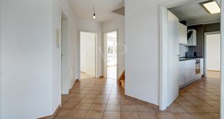 von_poll_real_estate_property_25118034_image_2