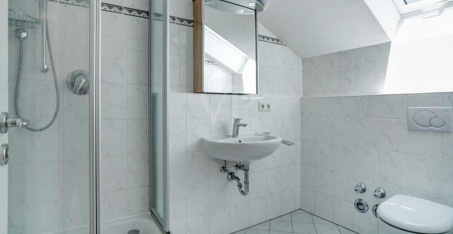 Zweites Badezimmer 2. DG