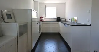 von_poll_real_estate_property_25118042_image_2