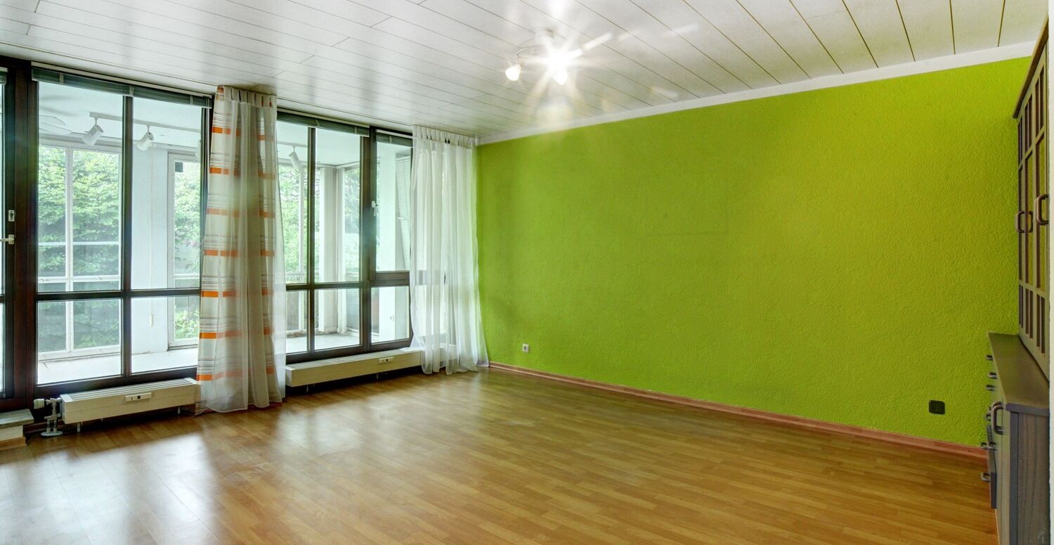 Wohnzimmer mit Wintergarten