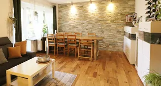 von_poll_real_estate_property_25118048_image_0