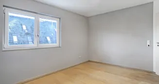 von_poll_real_estate_property_25118050_image_5