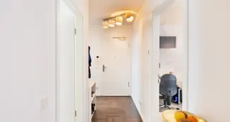 von_poll_real_estate_property_25118060_image_4