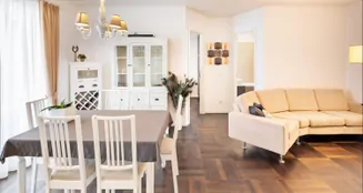 von_poll_real_estate_property_25118060_image_0