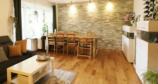 von_poll_real_estate_property_25118068_image_1