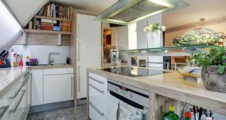 von_poll_real_estate_property_25118047_image_5