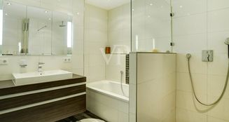 von_poll_real_estate_property_24118073_image_9