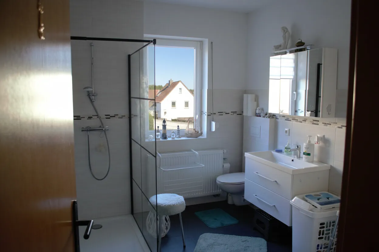 Einliegerwohnung EG Bad