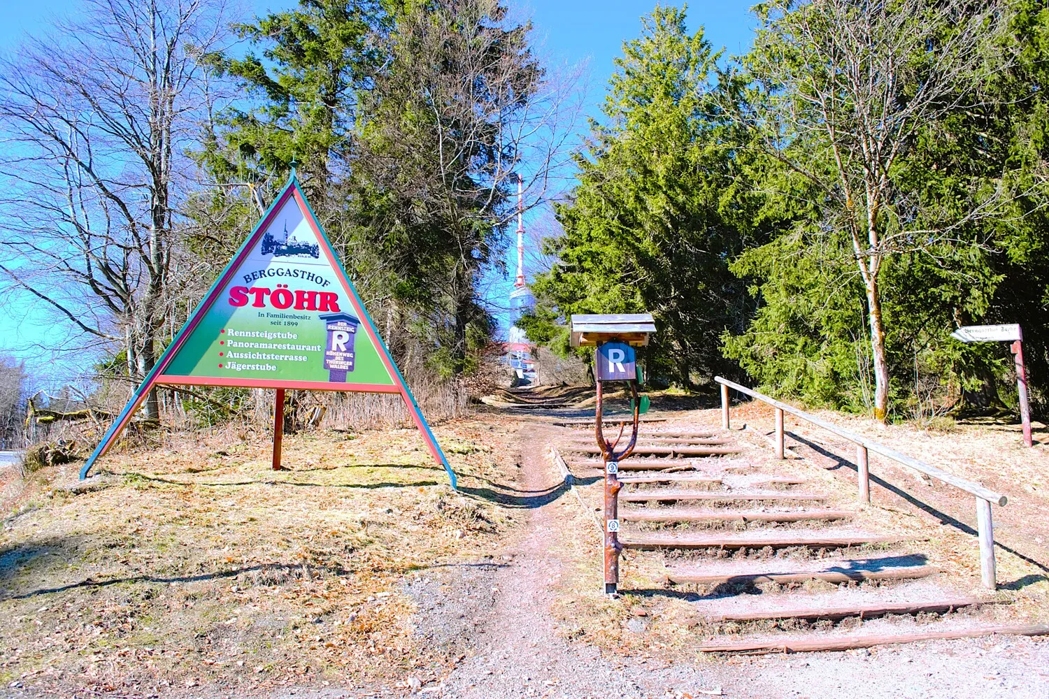 Rennsteig Aufstieg zum Gasthof Stöhr