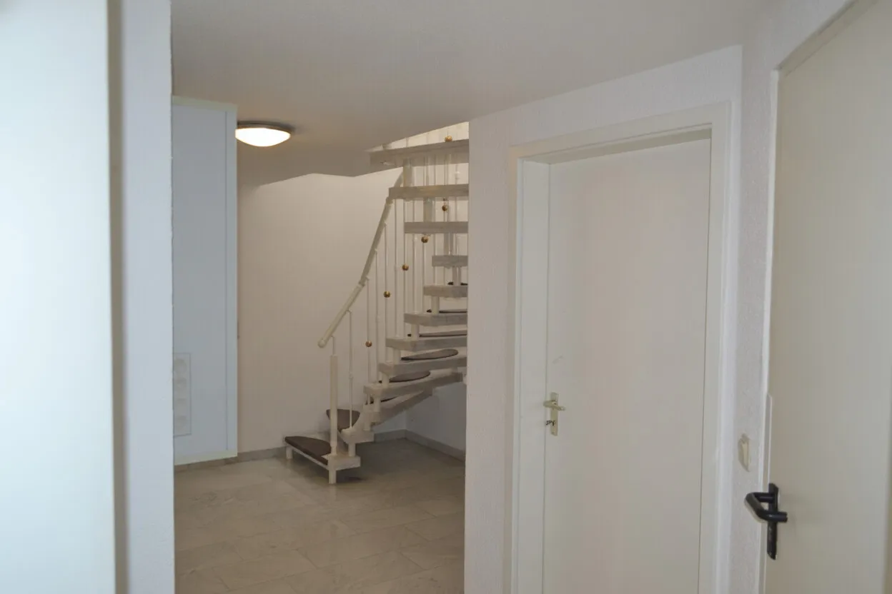 Kellerbereich Zugang Werkstatt und Sauna