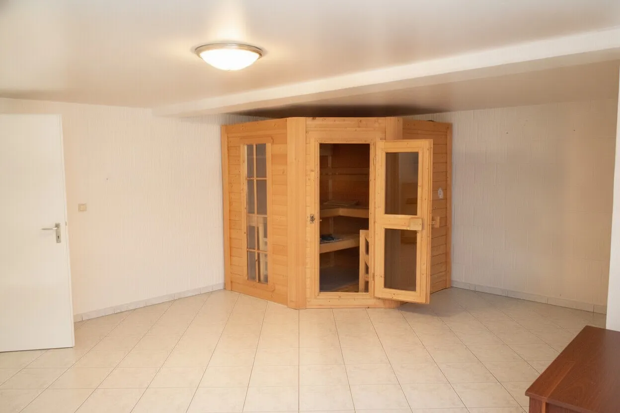 Sauna mit Dusche