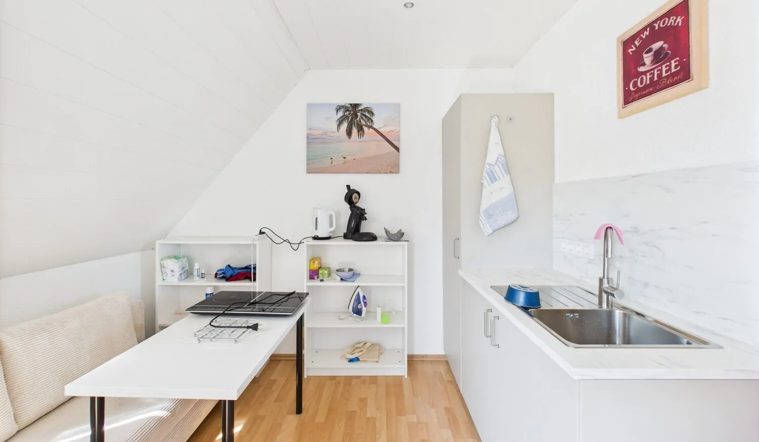 Praktische Küchennische DG