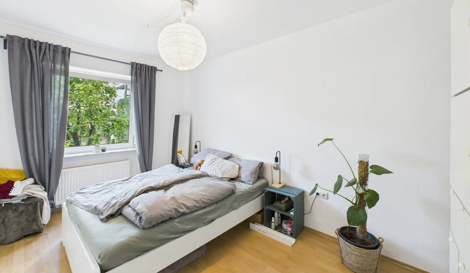 Helles Schlafzimmer 1. OG