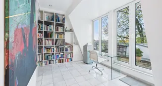 von_poll_real_estate_property_25017055_image_1