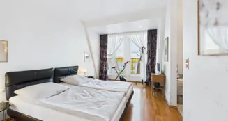 von_poll_real_estate_property_25017055_image_3