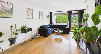 von_poll_real_estate_property_25017041_image_0