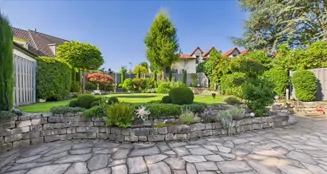 von_poll_real_estate_property_25017037_image_0