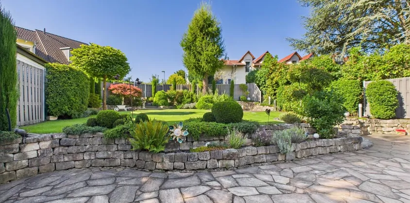 von Poll Immobilien GmbH