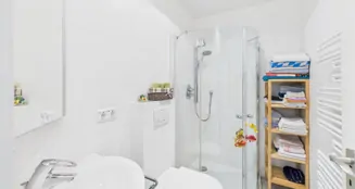 von_poll_real_estate_property_25017037_image_16