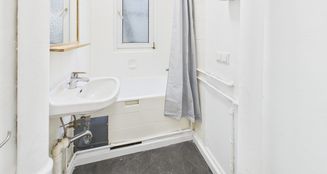 von_poll_real_estate_property_25017003ci_image_4