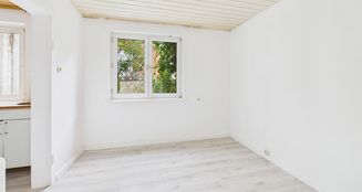 von_poll_real_estate_property_25017003ci_image_2