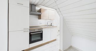 von_poll_real_estate_property_25017003ci_image_8
