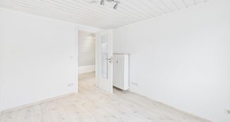 von_poll_real_estate_property_25017003ci_image_5