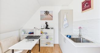 von_poll_real_estate_property_25017002aci_image_12