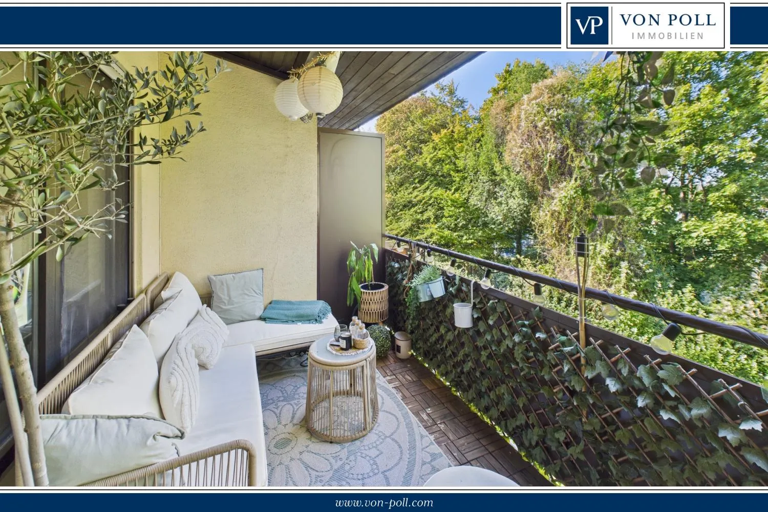 Balkon mit Blick ins Grüne