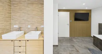 von_poll_real_estate_property_25017061_image_13