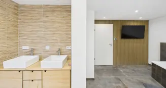 von_poll_real_estate_property_25017061_image_12