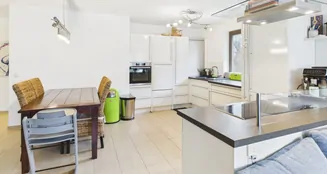 von_poll_real_estate_property_25017056_image_2