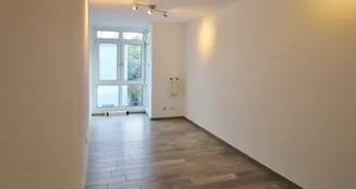 von_poll_real_estate_property_25017058_image_2