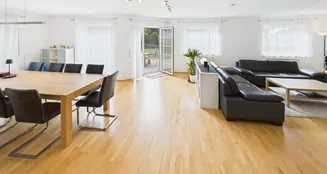 von_poll_real_estate_property_26017004_image_1