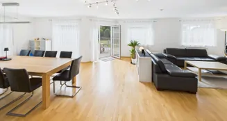 von_poll_real_estate_property_26017004_image_1