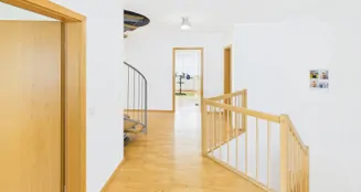 von_poll_real_estate_property_26017004_image_8