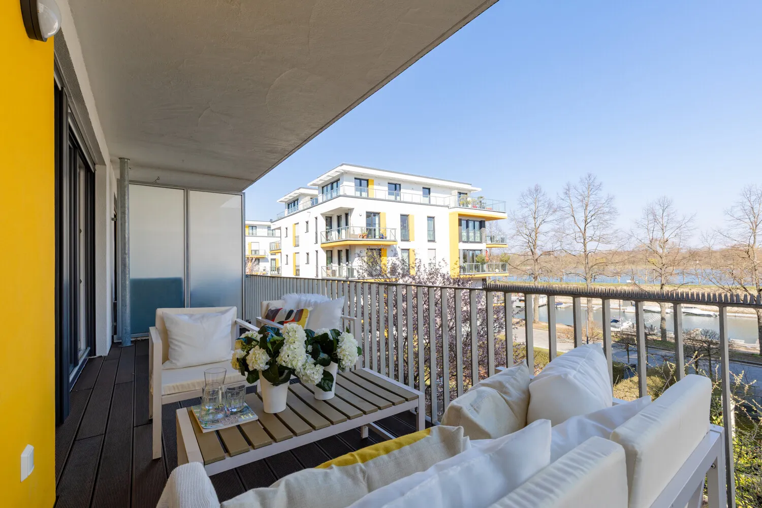 einladender Balkon...