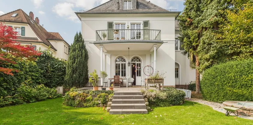 von Poll Immobilien GmbH