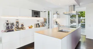 von_poll_real_estate_property_25017019_image_2