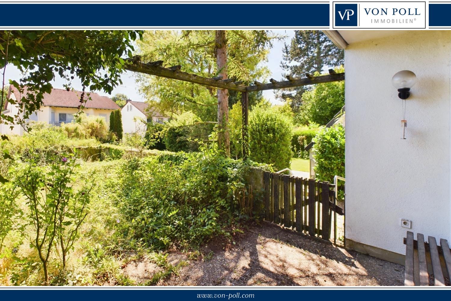 Terrasse mit Gartenblick