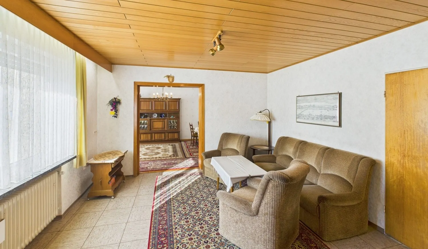 Großzügiger Essbereich