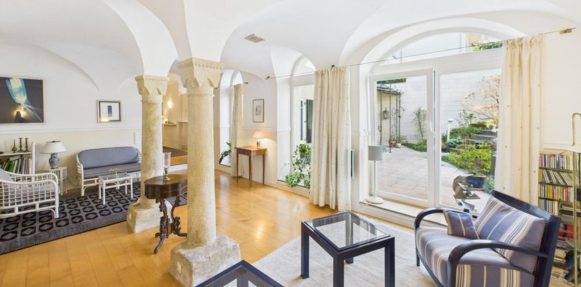 von Poll Immobilien GmbH