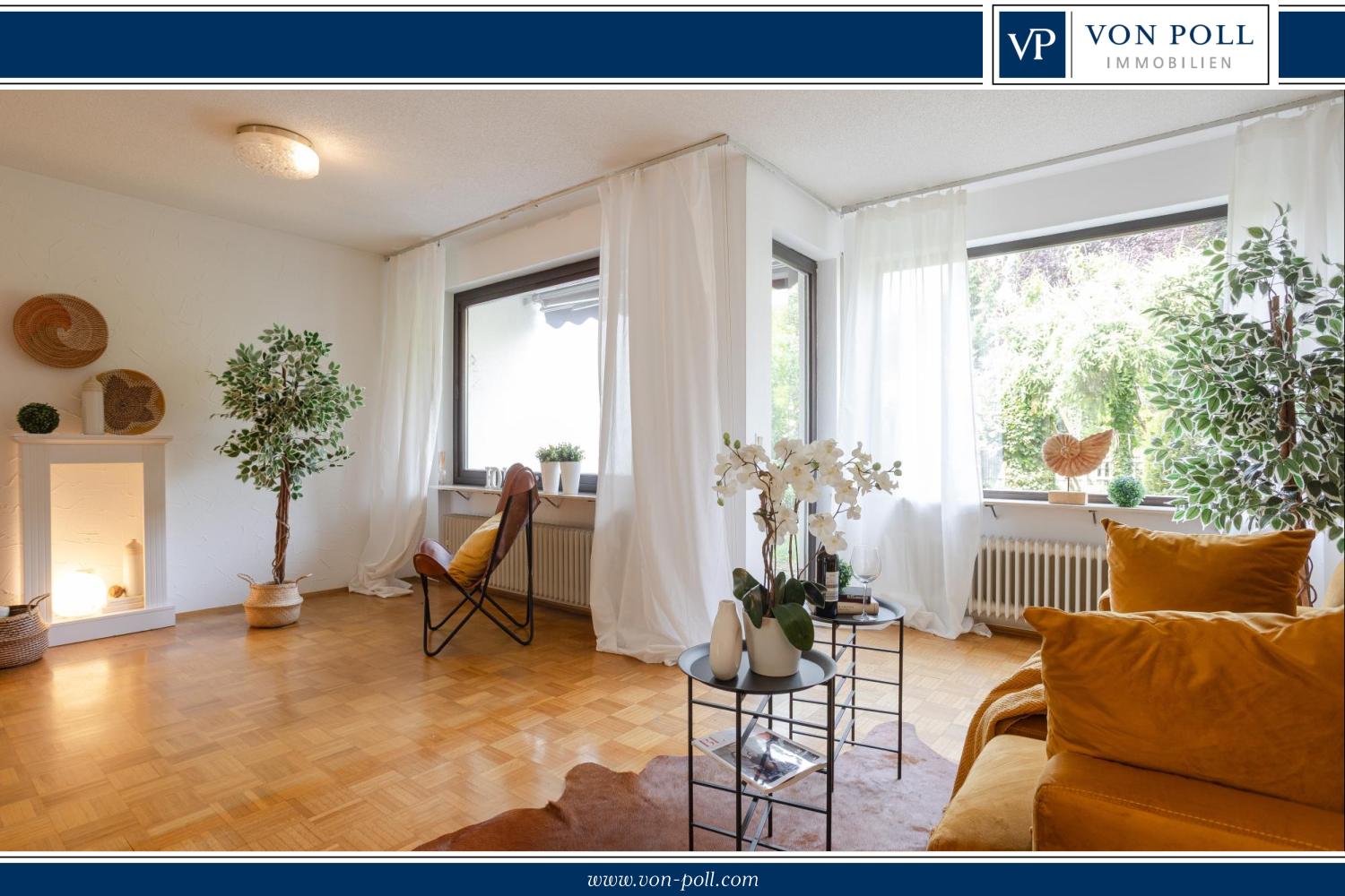 Lichtdurchflutetes Wohnzimmer